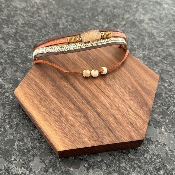 FRANCESCA’S DRUZY RHINESTONE MULTI LAYERED MAGNET CLOSURE BRACELET - Picture 2 of 6